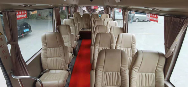 送你上班，接你下班，（班車巴士租賃）助你輕松通勤