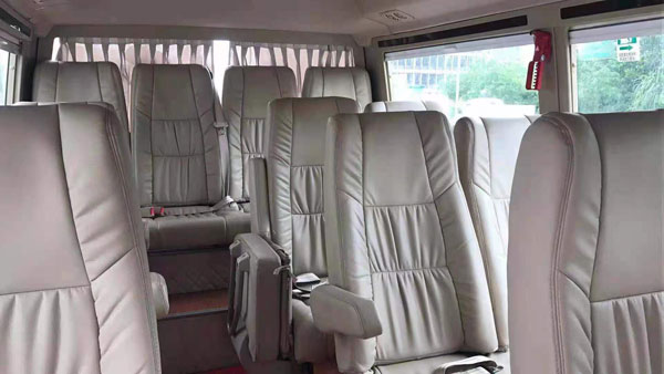 （班車租賃服務公司）能提供哪些方便快捷的出行選項？